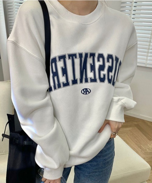 SallyLunn(サリーラン)の「文字ロゴゆったりスウェット(スウェット・レディース・グレー/ホワイト・MEDIUM/LARGE)」の1枚目の写真