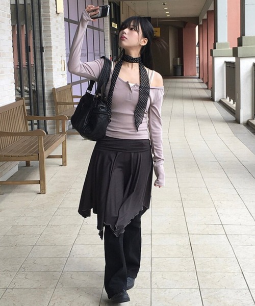 anyonemore（エニワンモア）の「anyonemore(エニワンモア)/フード付き スナップボタン スリムフィット 長袖 Tシャツ/Rezer Hoodie Button Long Sleeve T-Shirt（Tシャツ/カットソー・レディース・チャコールグレー/ブラック/ピンクベージュ/アイボリー・FREE）」の21枚目の写真