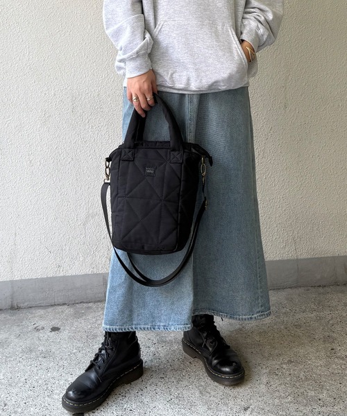 LBC（エルビーシー）の「キルト2WAYショルダーバッグ（ショルダーバッグ・レディース・ブラック/セージグリーン/シルバー・FREE）」の2枚目の写真