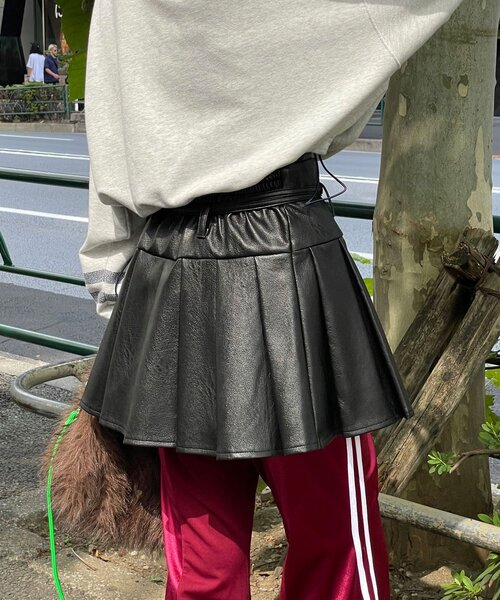 CIAOPANIC（チャオパニック）の「レザープリーツラップミニスカート（スカート・レディース・ブラック/ブラウン・FREE）」の4枚目の写真