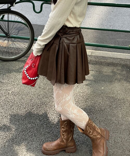 CIAOPANIC（チャオパニック）の「レザープリーツラップミニスカート（スカート・レディース・ブラック/ブラウン・FREE）」の17枚目の写真