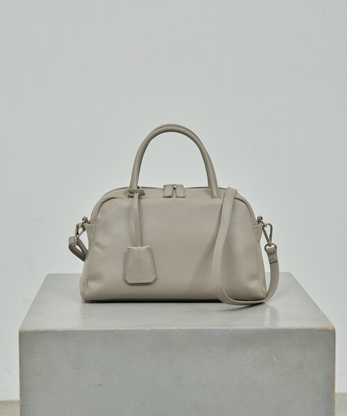 GALLARDAGALANTE（ガリャルダガランテ）の「【2.718】ミニマルMIDIボストンバッグ（ボストンバッグ・レディース・ブラック/グレイッシュベージュ・FREE）」の2枚目の写真