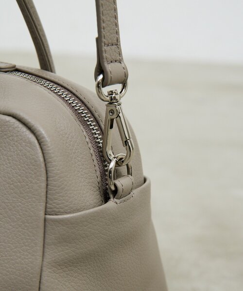 GALLARDAGALANTE（ガリャルダガランテ）の「【2.718】ミニマルMIDIボストンバッグ（ボストンバッグ・レディース・ブラック/グレイッシュベージュ・FREE）」の20枚目の写真