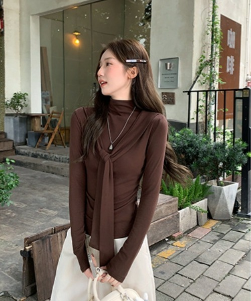 gossip!ロサンゼルス(ゴシップロサンゼルス)の「【Y2Kガーリー】レトロスタンドカラープルオーバー長袖Tシャツ(Tシャツ/カットソー・レディース・ブラウン/ブラック・FREE)」の9枚目の写真