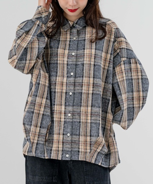 refinedworks(リファインドワークス)の「【refinedworks】シーズンムード高まる チェック柄タックシャツ!(シャツ/ブラウス・レディース・ブラウン/ブラック・FREE)」の19枚目の写真