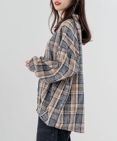 refinedworks(リファインドワークス)の「【refinedworks】シーズンムード高まる チェック柄タックシャツ!(シャツ/ブラウス・レディース・ブラウン/ブラック・FREE)」の20枚目の写真