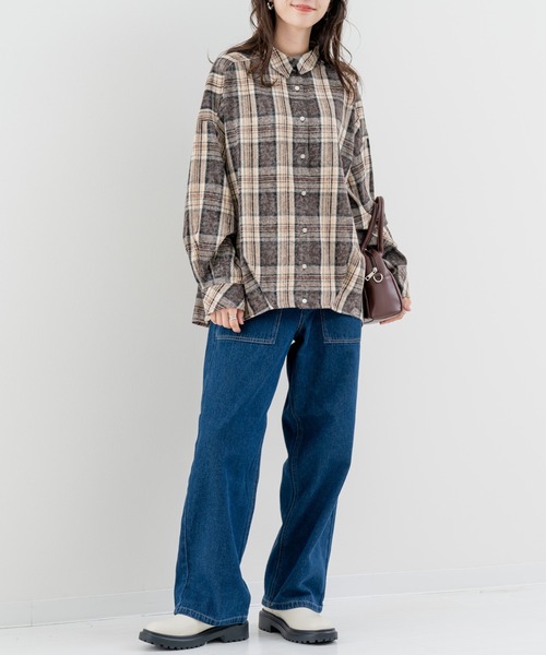 refinedworks(リファインドワークス)の「【refinedworks】シーズンムード高まる チェック柄タックシャツ!(シャツ/ブラウス・レディース・ブラウン/ブラック・FREE)」の12枚目の写真