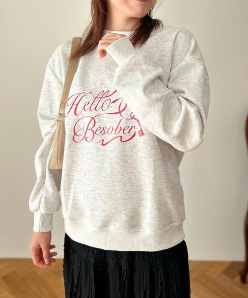 mebole(メボレ)の「Ribbon Script Sweat(スウェット・レディース・ライトグレー・FREE)」の6枚目の写真