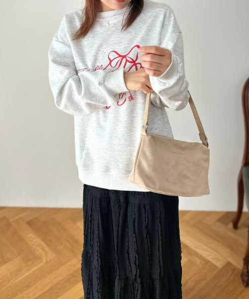 mebole(メボレ)の「Ribbon Script Sweat(スウェット・レディース・ライトグレー・FREE)」の9枚目の写真