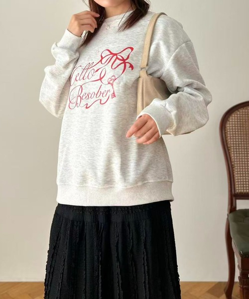 mebole(メボレ)の「Ribbon Script Sweat(スウェット・レディース・ライトグレー・FREE)」の7枚目の写真