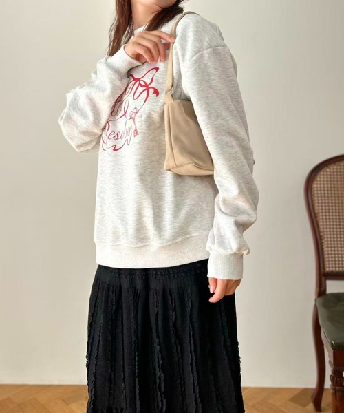 mebole(メボレ)の「Ribbon Script Sweat(スウェット・レディース・ライトグレー・FREE)」の14枚目の写真