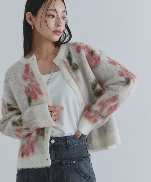 ECLAM(クラム)の「2way花柄シャギーニットカーディガン(カーディガン/ボレロ・レディース・アイボリー/グレー系その他2・M/L)」の12枚目の写真