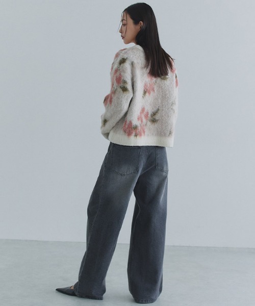 ECLAM(クラム)の「2way花柄シャギーニットカーディガン(カーディガン/ボレロ・レディース・アイボリー/グレー系その他2・M/L)」の16枚目の写真