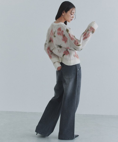 ECLAM(クラム)の「2way花柄シャギーニットカーディガン(カーディガン/ボレロ・レディース・アイボリー/グレー系その他2・M/L)」の17枚目の写真