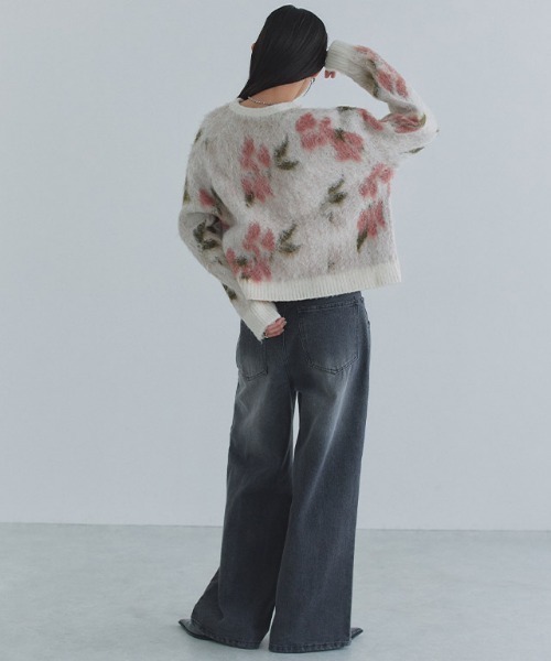 ECLAM(クラム)の「2way花柄シャギーニットカーディガン(カーディガン/ボレロ・レディース・アイボリー/グレー系その他2・M/L)」の21枚目の写真