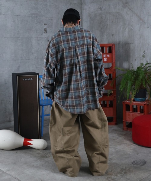 ILL'S(イルズ)の「オンブレチェックシャツ メンズ レディース ユニセックス(シャツ/ブラウス・メンズ・ブラウン・M/L)」の8枚目の写真