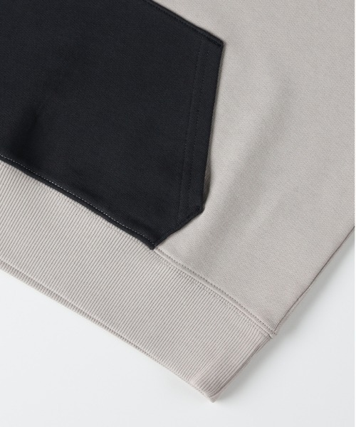 Right-on（ライトオン）の「【Refurbish】配色スウェットパーカー (配色/バイカラー/ロゴ/スウェット/フード/ポケット/カジュアル/デイリー/重ね着/キッズ)（パーカー・キッズ・ブラック/ベージュ・110/120/130/150/160/140）」の3枚目の写真