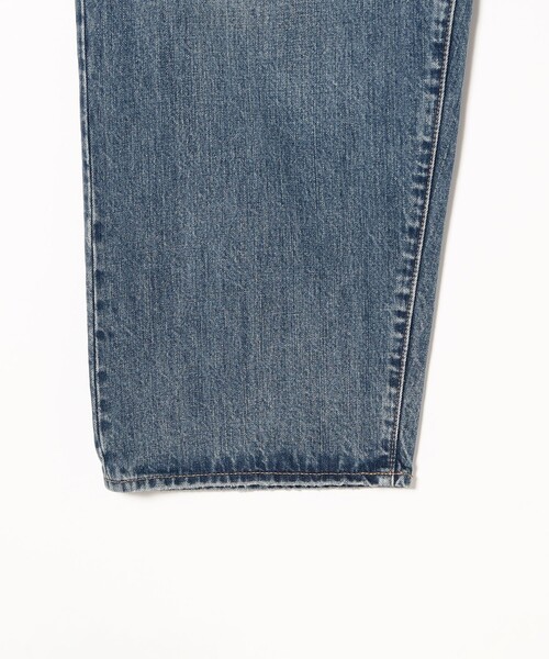 BEAMS(ビームス)の「フェード ダメージ デニムパンツ 【ワイドストレートフィット】(デニムパンツ・メンズ・グレー/インディゴブルー・S/M/L/XL)」の6枚目の写真