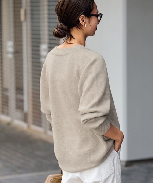 セール】ラグランスリーブ Vネックプルオーバー（ニット/セーター