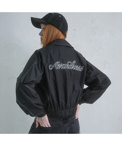AVANDRESS(アバンドレス )の「ファンシーステッチグロッシージャケット ブラック(ナイロンジャケット・レディース・ブラック・SMALL/MEDIUM)」の1枚目の写真