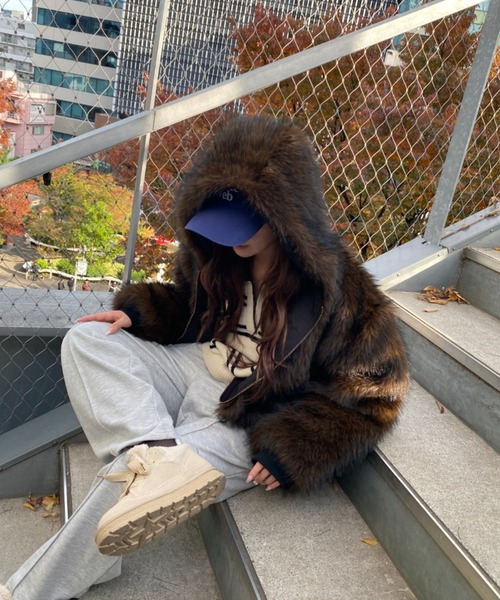 RAY CASSIN（レイカズン）の「ボア付スエードスニーカー（スニーカー・レディース・ベージュ/ライトベージュ・S/L/M）」の6枚目の写真