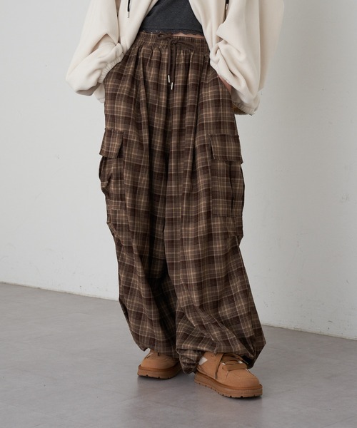 RAY CASSIN（レイカズン）の「ボア付スエードスニーカー（スニーカー・レディース・ベージュ/ライトベージュ・S/L/M）」の18枚目の写真