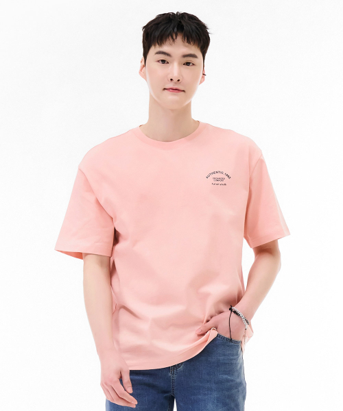 CHASECULT(チェイスカルト)の「ユニセックス 胸グラフィック 半袖Tシャツ - ピンク(Tシャツ/カットソー・メンズ・ピンク・90/100/95/105)」の2枚目の写真