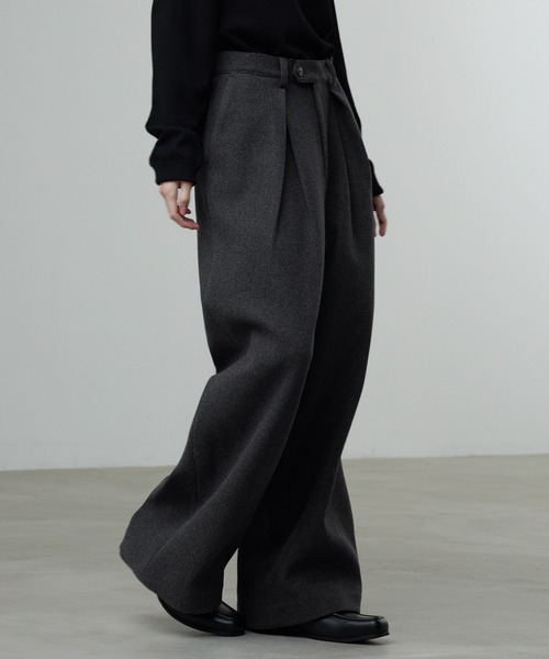 CALLNE(カルネ)の「【CALLNE】Knit Melton 1tuck Wide Straight Pants / ニットメルトン1タックワイドストレートパンツ(スラックス・メンズ・ブラック/チャコールグレー・L/M)」の16枚目の写真