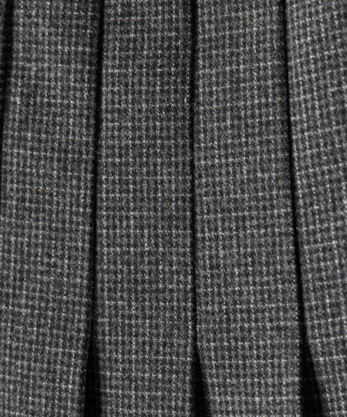 TTUDEMENT(トュードメント)の「CHECK PLEATED MIDI SKIRT CHARCOAL(スカート・レディース・その他・SMALL/MEDIUM/LARGE)」の7枚目の写真