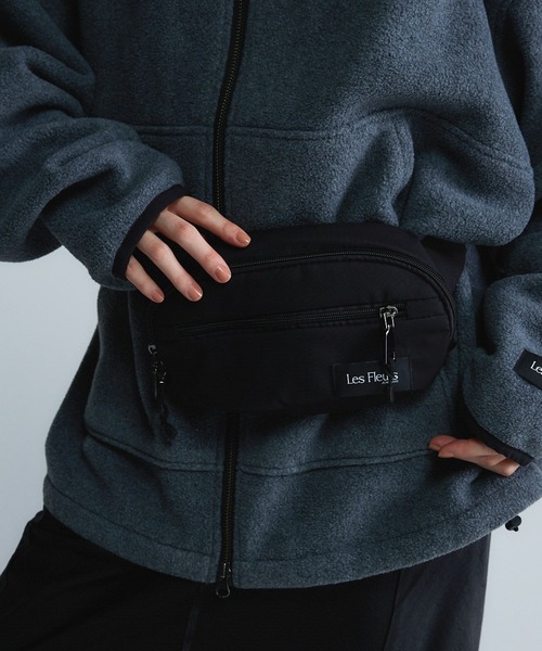 JEANASIS（ジーナシス）の「【Les Fleurs】ナイロンウエストポーチ/614410（ボディバッグ/ウエストポーチ・レディース・ブラック/パープル・FREE）」の2枚目の写真
