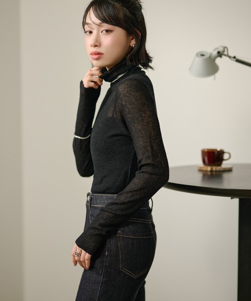LAULEN(ローレン)の「semi sheer high neck tops /ウール混セミシアーハイネックトップス(その他トップス・レディース・チャコールグレー/アイボリー/ブラック・FREE)」の2枚目の写真
