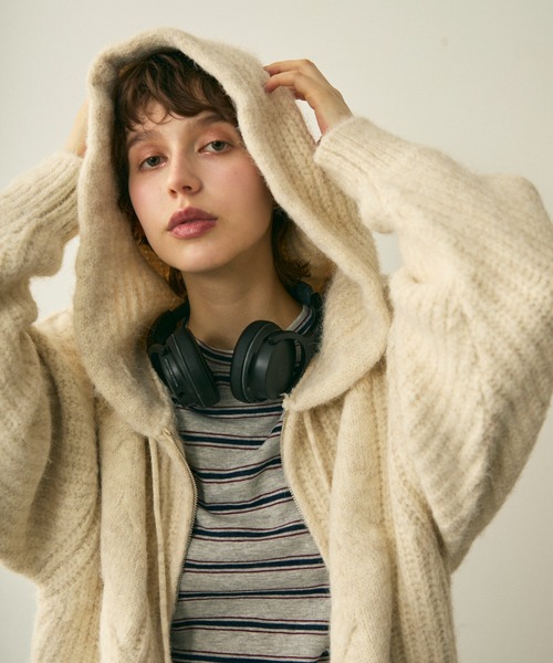 cable over knit hoodie / ケーブルオーバーニットフーディー（ニット
