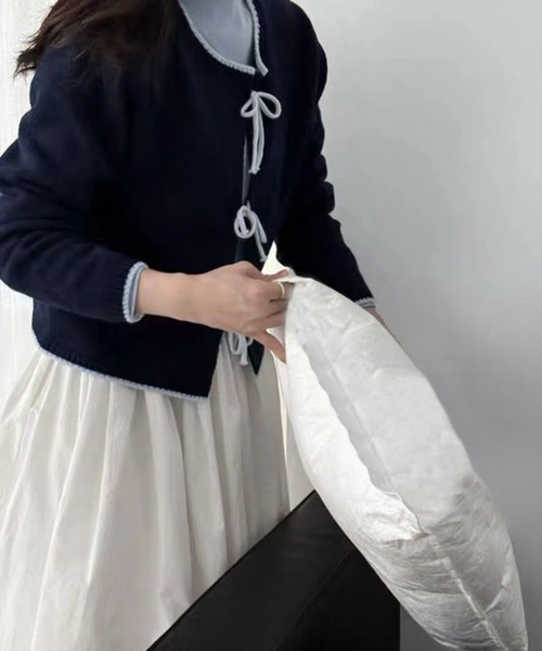 STAY MOTION（ステイモーション）の「【WEB限定】配色フロントリボンニットカーディガン［韓国ファッション ガーリー］≪新作≫（カーディガン/ボレロ・レディース・アイボリー/グレー/ネイビー・F）」の7枚目の写真