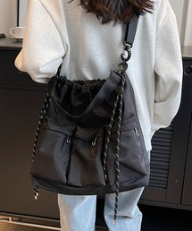 Flugge（フラッジー）の「マルチポケットショルダーバッグ（ショルダーバッグ）」