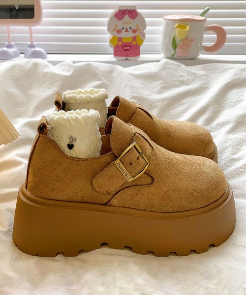 shoes365(シューズスリーシックスファイヴ)の「スエード調6cm厚底シューズ(ローファー・レディース・キャメル/ブラウン/ベージュ・23.0cm/23.5cm/24.0cm/24.5cm/25.0cm)」の12枚目の写真