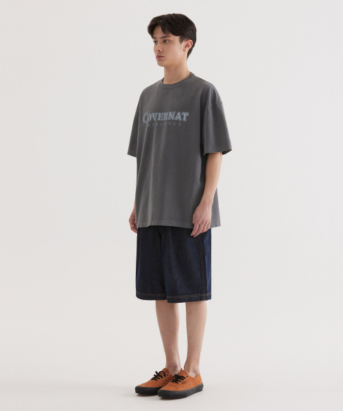 COVERNAT(カバーナット)の「ネオン ロゴ ダイイング Tシャツ Charcoal(Tシャツ/カットソー・レディース・その他・X-SMALL/SMALL/MEDIUM/LARGE/X-LARGE/XX-LARGE)」の5枚目の写真