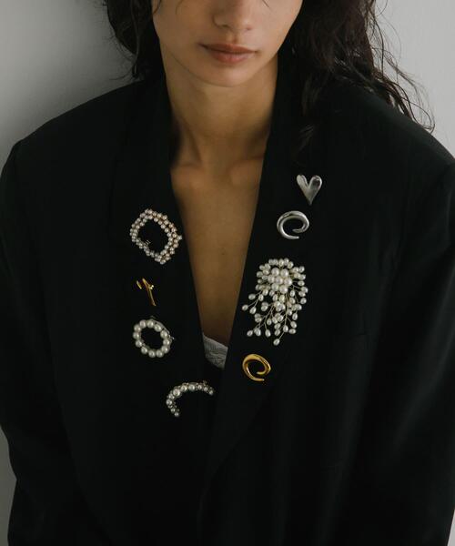 URBAN RESEARCH（アーバンリサーチ）の「decor『デコール』　Broach heart 2piece set（ブローチ/コサージュ・レディース・シルバー/ゴールド・-）」の4枚目の写真