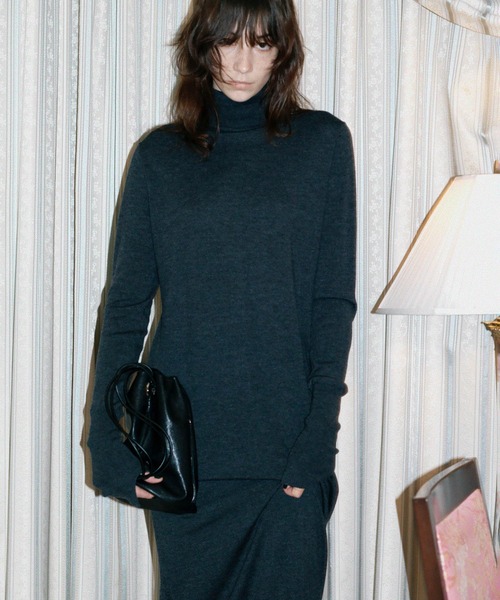 ADAM ET ROPE'（アダムエロペ）の「【PFT】Drawstring Bag（ショルダーバッグ・レディース・ブラック/ブラウン・FREE）」の3枚目の写真