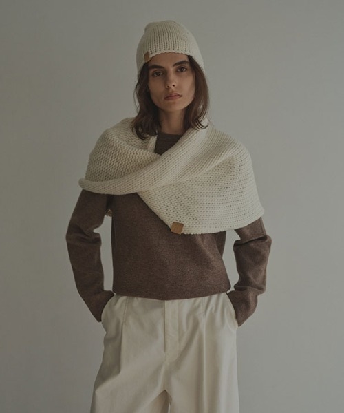 バルキーヤーンハンドニットスヌード（ネックウォーマー/スヌード