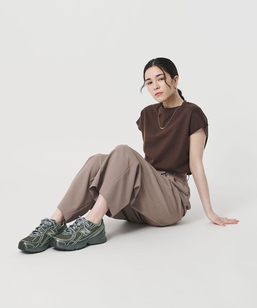 NEW BALANCE(ニューバランス)の「<New Balance>U740/スニーカー(スニーカー・レディース・シルバー/ダークグレー・22.5cm/23cm/23.5cm/24cm/24.5cm/25cm)」の7枚目の写真