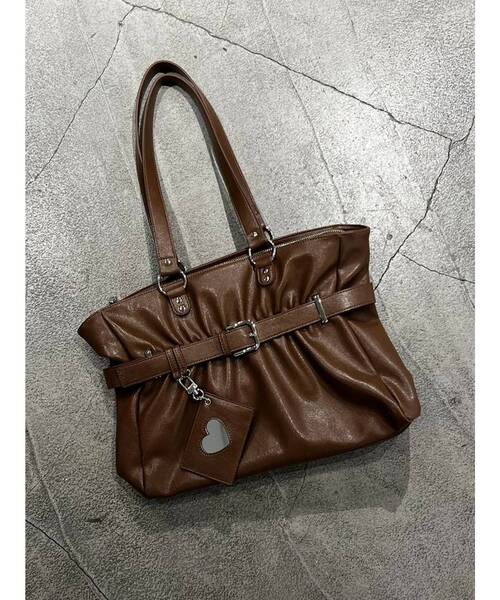 EMODA（エモダ）の「ベルトギャザートートバッグ（トートバッグ・レディース・ブラック/ブラウン・FREE）」の2枚目の写真