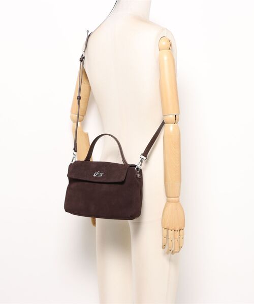 NiiNa(ニーナ)の「【 NiiNa / ニーナ 】高品質スエード×レザー2WAYミニショルダーバッグ(ショルダーバッグ・レディース・レッド/グレイッシュベージュ/ブラック/ブラウン/ダークブラウン・FREE)」の20枚目の写真
