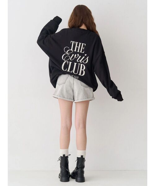 EVRIS（エヴリス）の「ヴィンテージライクカラーショートデニムパンツ【セットアップ着用可能】（デニムパンツ・レディース・インディゴブルー/グレー/ブルー・SMALL/MEDIUM）」の15枚目の写真