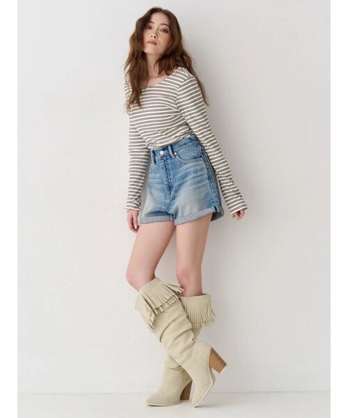 EVRIS（エヴリス）の「ヴィンテージライクカラーショートデニムパンツ【セットアップ着用可能】（デニムパンツ・レディース・インディゴブルー/グレー/ブルー・SMALL/MEDIUM）」の19枚目の写真