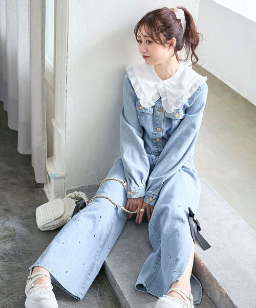 MAJESTIC LEGON（マジェスティックレゴン）の「サイドリボンビジューデニムパンツ（デニムパンツ・レディース・ブラック/サックスブルー・SMALL/MEDIUM）」の4枚目の写真