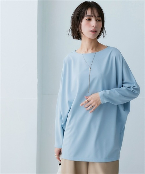 nissen（ニッセン）の「アウトラストソフトタッチカットジョーゼットオーバーサイズチュニック（温度調整・吸汗速乾・UVカット）＜大きいサイズ有＞（Tシャツ/カットソー・レディース・グレイッシュブルー/グレイッシュベージュ/ネイビー・3L/LL/L/M/S）」の3枚目の写真