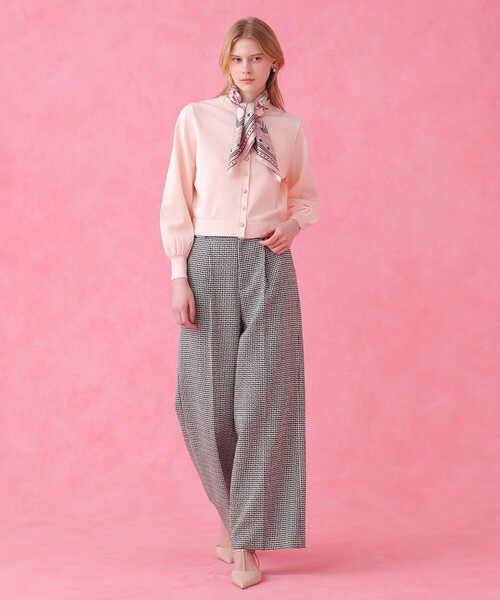 ANAYI（アナイ）の「ベルトモチーフプリントスカーフ（バンダナ/スカーフ・レディース・ピンク・FREE）」の2枚目の写真