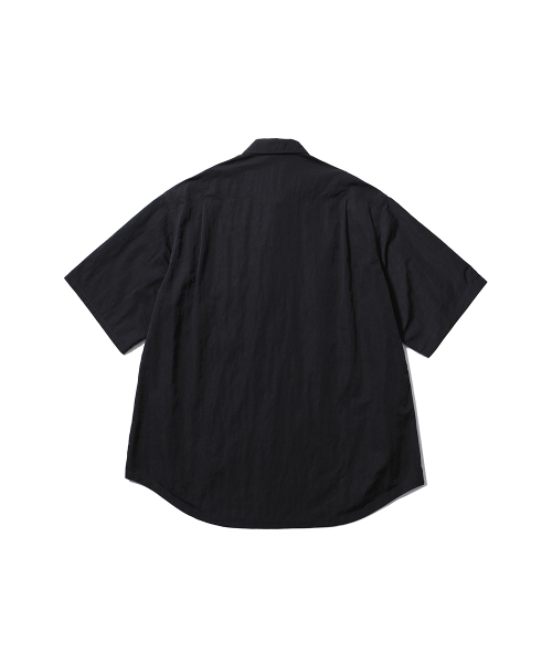 MOIF（モイフ）の「[SS25] WEEKEND HALF SHIRT / BLACK（シャツ/ブラウス・メンズ・その他・S/M/L）」の2枚目の写真