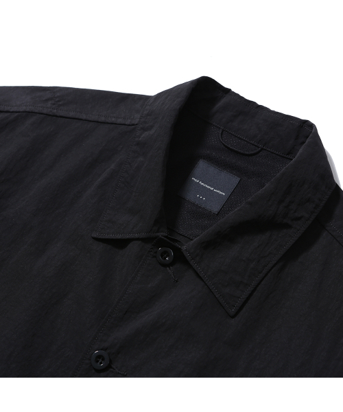 MOIF（モイフ）の「[SS25] WEEKEND HALF SHIRT / BLACK（シャツ/ブラウス・メンズ・その他・S/M/L）」の3枚目の写真