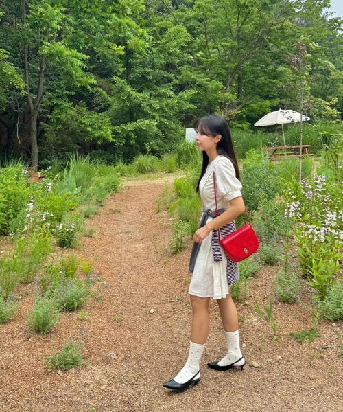 ADAUL（アダウル）の「Volume v neck mini dress - offwhite（ワンピース・レディース・その他・M/S）」の3枚目の写真